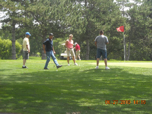 Burford_has_a_good_shot