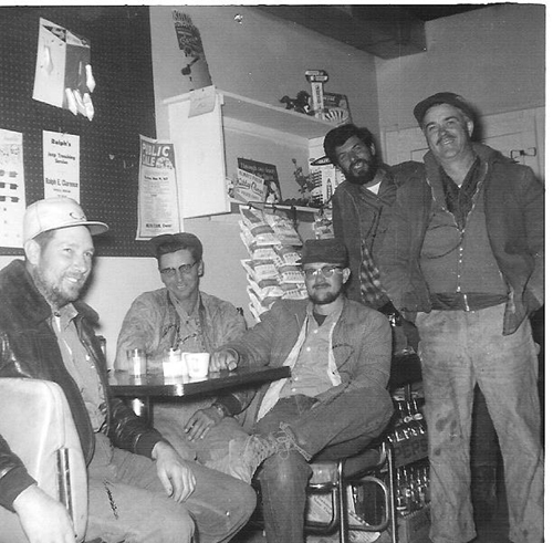 Glen Wallen_Vern_Wilhelm_Ned_Luca_Loy_Boardman_Dwight_Roberts_001_500