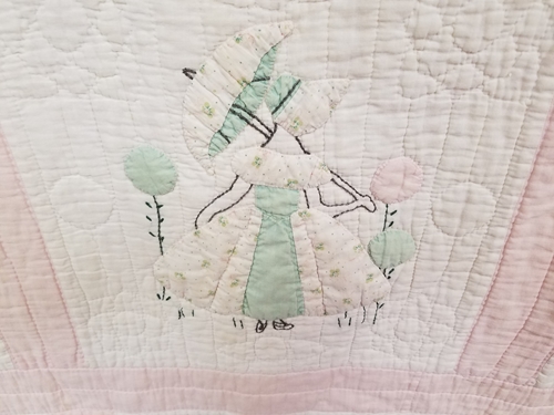 Stoners quilt_closeup_500